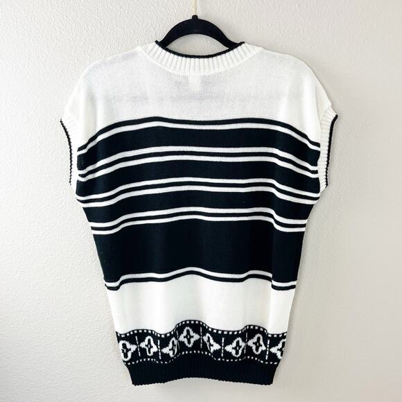 Vintage Jaclyn Sport Knit Sweater Black & White Geometric Stripe USA Made Small - Picture 4 of 6